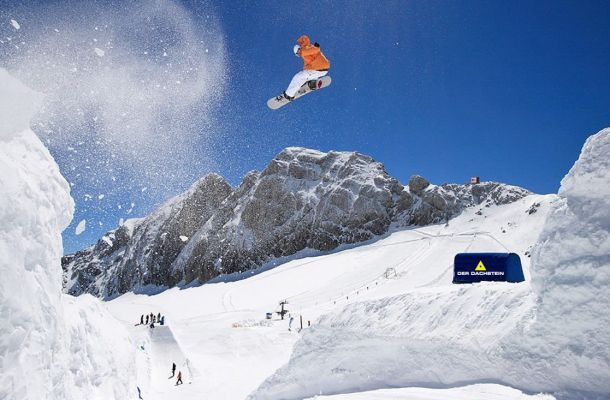 Snowboardpark am Dachstein Gletscher